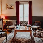 Villa Le Baccara Lodge, Véritable Maison De Famille Avec Piscine Et Parc Arengosse
