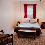 Le Baccara Lodge, Véritable Maison De Famille Avec Piscine Et Parc Villa Arengosse