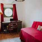 Le Baccara Lodge, Véritable Maison De Famille Avec Piscine Et Parc *