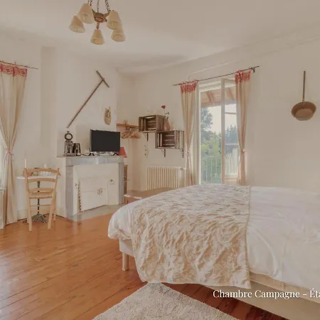 Vila Le Baccara Lodge, Veritable Maison De Famille Avec Piscine Et Parc *