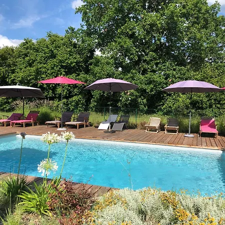 Villa Le Baccara Lodge, Veritable Maison De Famille Avec Piscine Et Parc